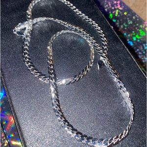 STERLING SILVER .925 HERRINGBONE 24” NECKLACE NEW !!!